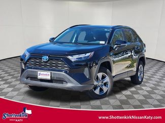 Used 2024 Toyota RAV4 XLE w/ Convenience Package video 1