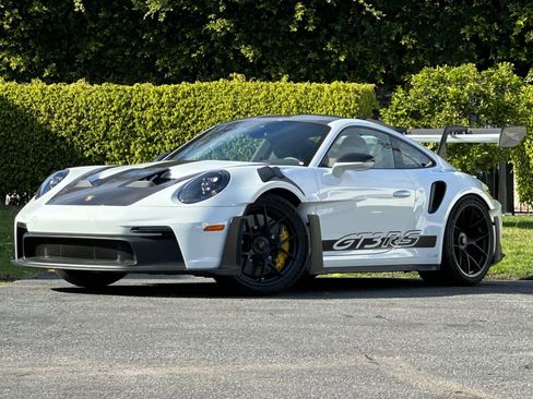 Certified 2025 Porsche 911 GT3 RS RWD image 1