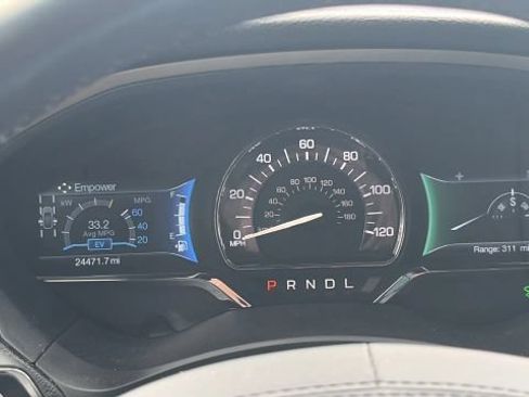 Used 2019 Lincoln MKZ Reserve FWD image 11