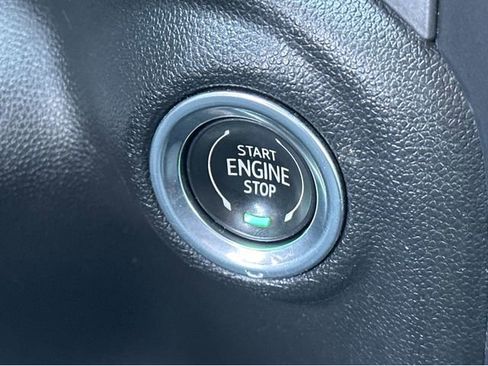 Used 2022 Chevrolet Silverado 1500 Custom RWD image 30