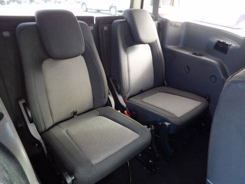 Used 2020 Ford Transit Connect XL image 35