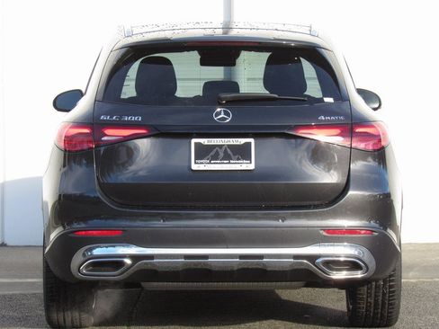 New 2026 Mercedes-Benz GLC 300 4MATIC image 7