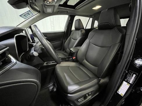 Certified 2023 Toyota Corolla Cross XLE w/ Convenience Package AWD/4WD image 10
