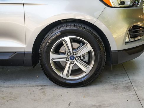 Used 2020 Ford Edge SEL w/ Convenience Package FWD image 10