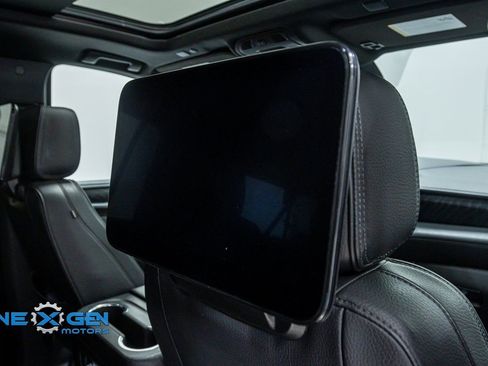 Used 2023 GMC Yukon XL Denali w/ Denali Reserve Package image 36