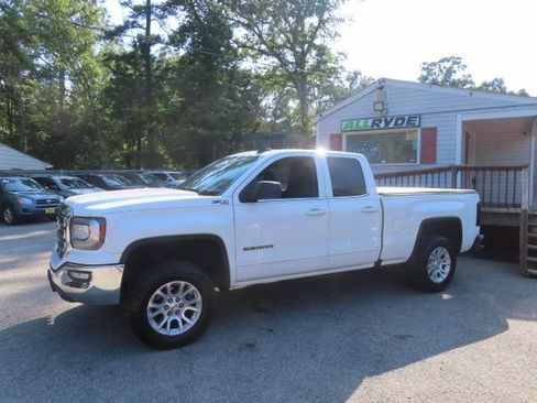 Used 2016 GMC Sierra 1500 SLE w/ SLE Value Package AWD/4WD image 1