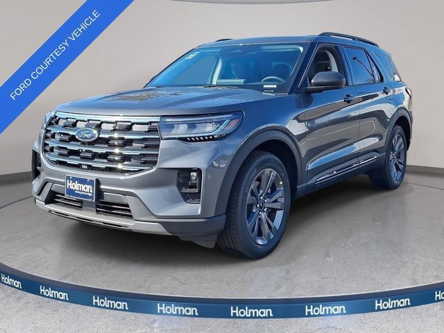 Used 2026 Ford Explorer Active w/ Active Comfort Package AWD/4WD image 1