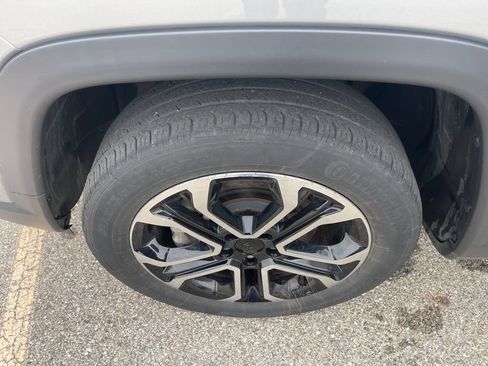 Used 2022 Jeep Compass Limited AWD/4WD image 21