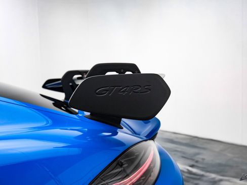 Used 2024 Porsche 718 Cayman GT4 RS RWD image 31