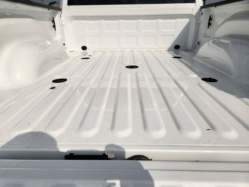 New 2026 RAM 2500 Tradesman w/ Chrome Appearance Group AWD/4WD image 27