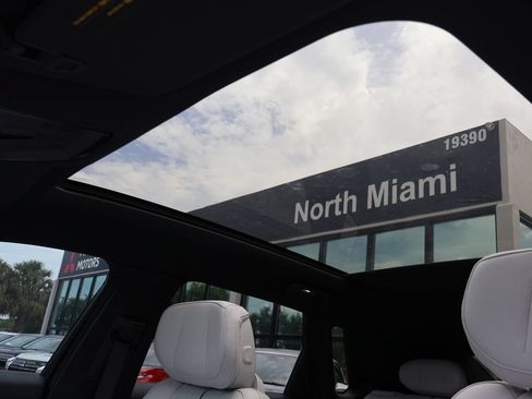 Used 2025 Cadillac Lyriq Luxury RWD image 27