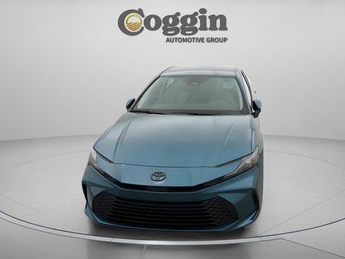 New 2026 Toyota Camry LE image 32