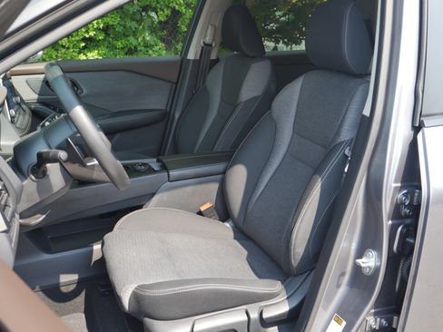 Certified 2021 Nissan Rogue S AWD/4WD image 26