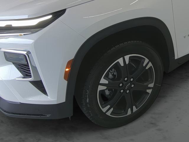 New 2027 Chevrolet Traverse LT w/ Sun and Wheel Package AWD/4WD image 7