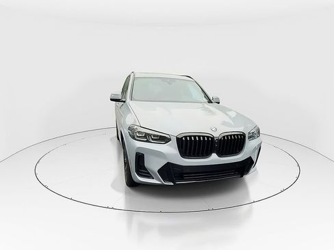 Certified 2024 BMW X3 xDrive30i w/ Premium Package AWD/4WD image 2