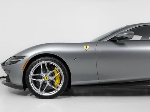 Used 2024 Ferrari Roma RWD image 12