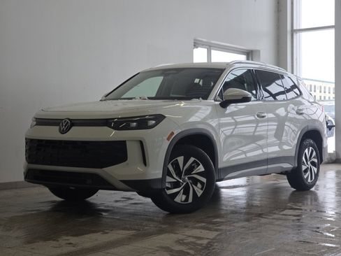 New 2026 Volkswagen Tiguan S image 2