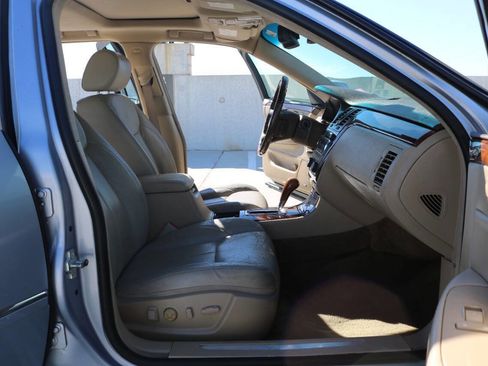 Used 2006 Cadillac DTS Performance image 50