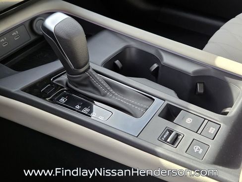 New 2026 Nissan Sentra SL w/ Floor Mat Package FWD image 16