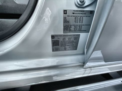 Used 2021 Chevrolet Silverado 1500 LTZ w/ Technology Package image 35