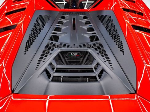 Used 2026 Lamborghini Temerario AWD/4WD image 19