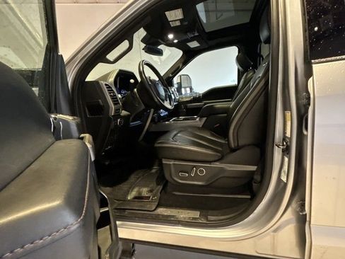 Used 2021 Ford F350 Platinum w/ Tremor Off-Road Package image 10