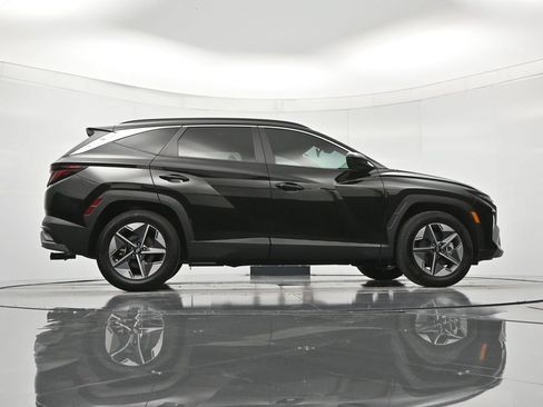 Used 2025 Hyundai Tucson SEL FWD image 39