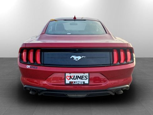 Used 2020 Ford Mustang Coupe image 8