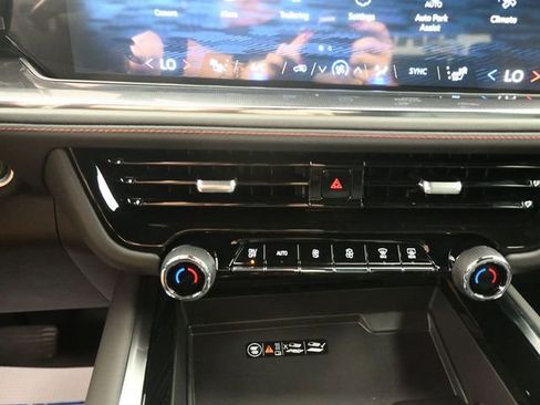 New 2025 Chevrolet Suburban RST w/ RST Capability Package image 20