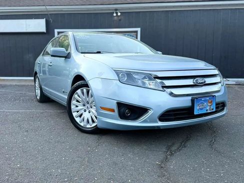Used 2010 Ford Fusion Hybrid FWD image 1