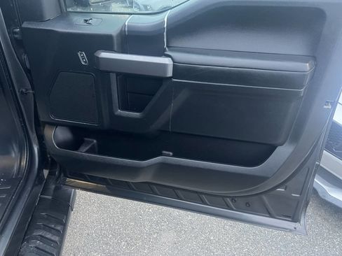 Used 2020 Ford F150 XLT w/ Equipment Group 302A Luxury AWD/4WD image 12