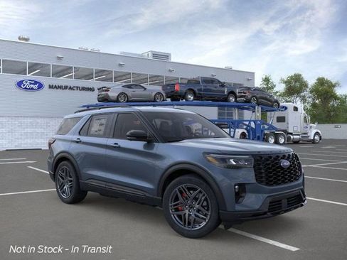 New 2026 Ford Explorer ST RWD image 2