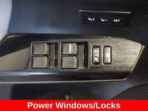 Used 2017 Toyota RAV4 Limited w/ Advanced Technology Package AWD/4WD image 5