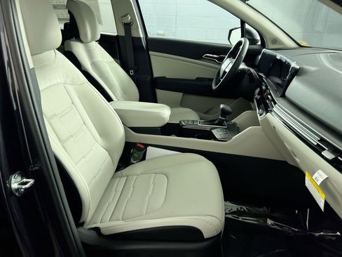 Certified 2026 Kia Sportage SX image 31