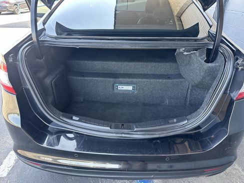 Used 2013 Ford Fusion Energi SE FWD image 16