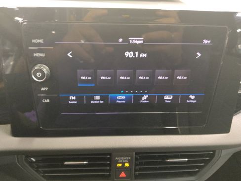 Used 2025 Volkswagen Jetta Sport FWD image 25