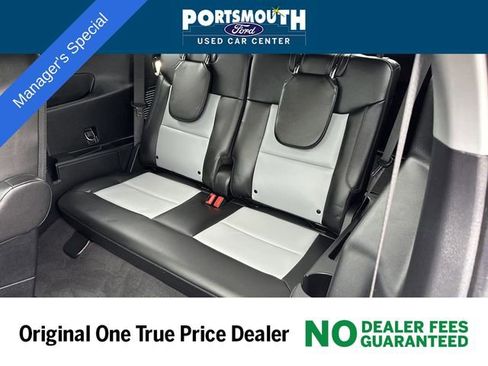 Certified 2022 Ford Explorer XLT w/ Equipment Group 202A image 6