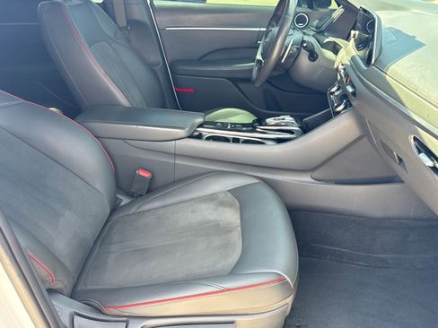 Used 2022 Hyundai Sonata SEL Plus w/ Cargo Package FWD image 13