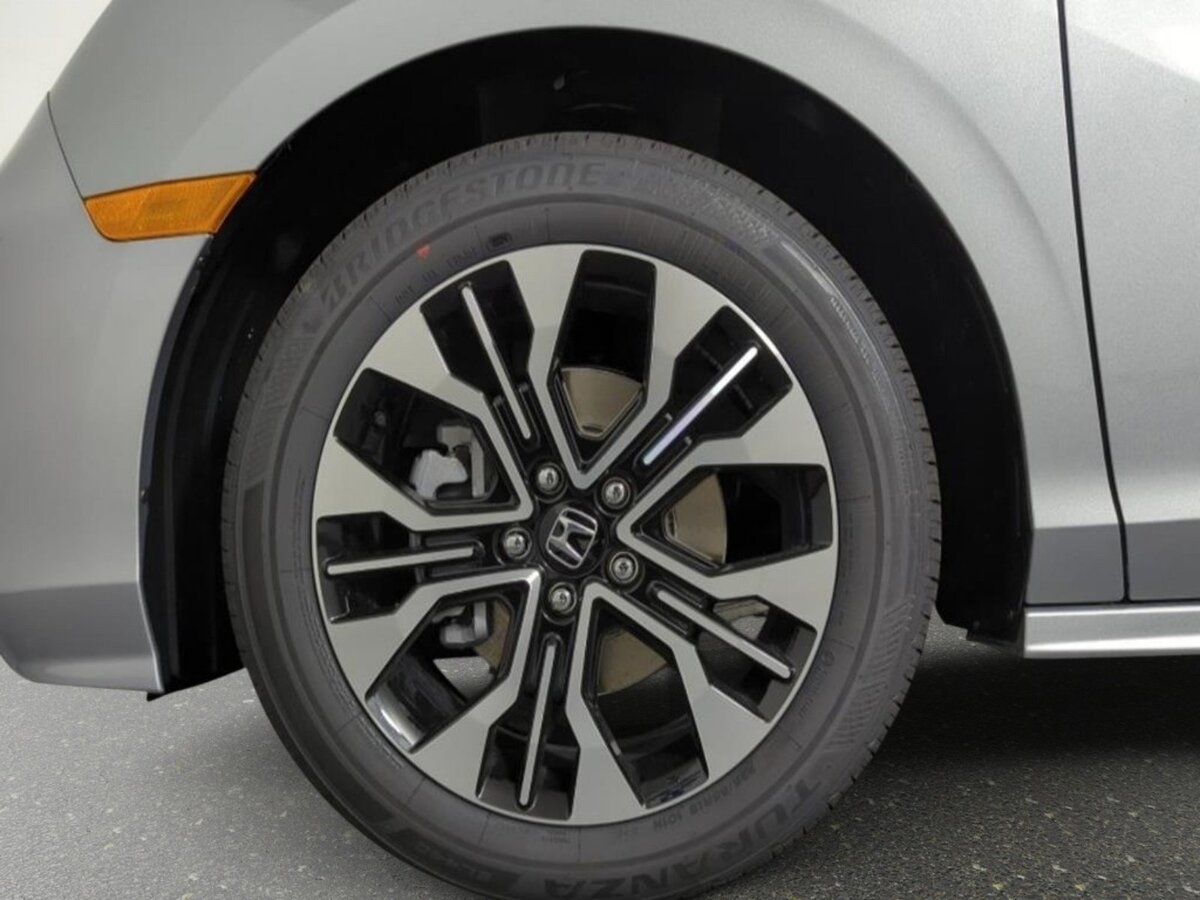 New 2026 Honda Odyssey Elite image 8