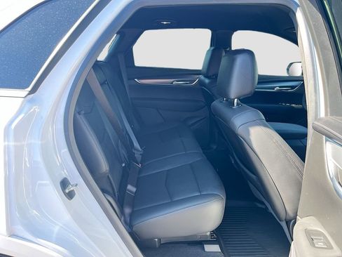 Used 2024 Cadillac XT5 Luxury w/ LPO, Floor Liner Package AWD/4WD image 27