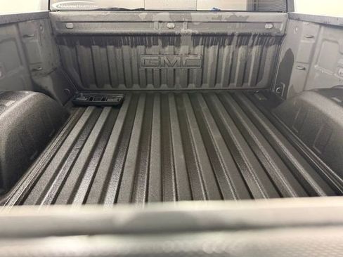 Used 2020 GMC Sierra 1500 Elevation w/ Elevation Value Package image 33