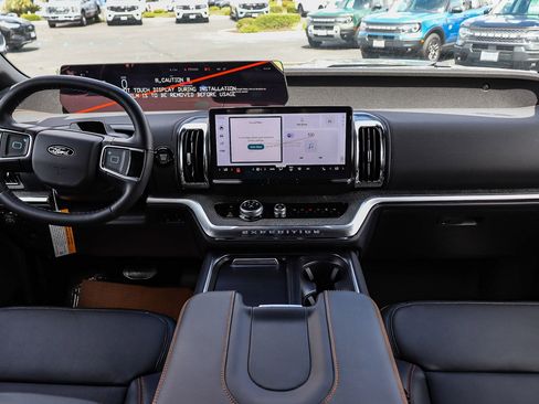 New 2026 Ford Expedition Tremor image 12