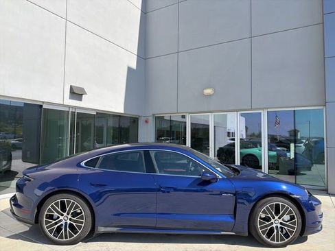 Used 2020 Porsche Taycan Turbo image 8