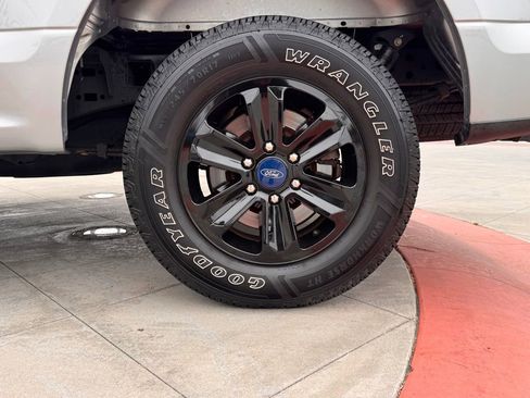 Used 2020 Ford F150 XLT image 10