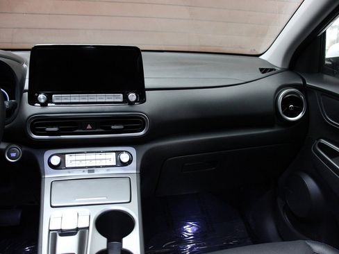 Used 2023 Hyundai Kona Limited w/ Cargo Package image 27