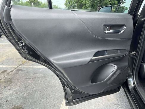 Used 2021 Toyota Venza XLE w/ Softex Package AWD/4WD image 14
