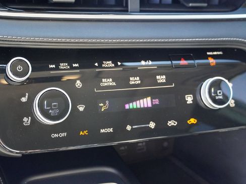 Certified 2025 INFINITI QX60 Luxe image 13