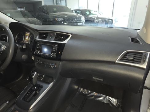 Used 2017 Nissan Sentra SV w/ Protection Package FWD image 28