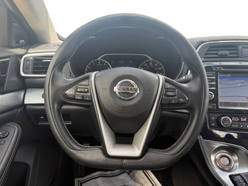 Used 2017 Nissan Maxima 3.5 SL FWD image 13