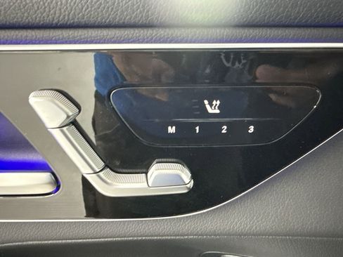 Certified 2026 Mercedes-Benz GLC 300 image 21